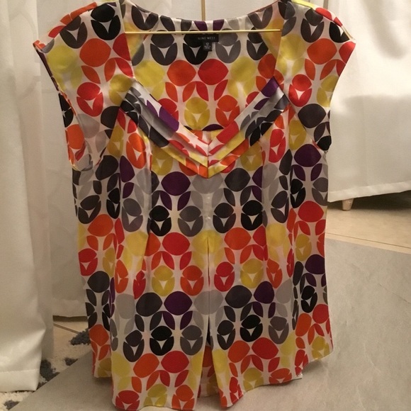 🌷Nine West Silk Blouse - Picture 1 of 10